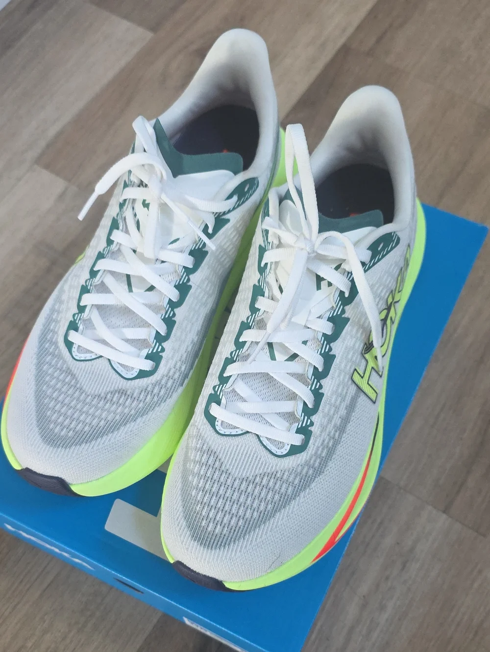 Hoka Mach 7 SIZE 11